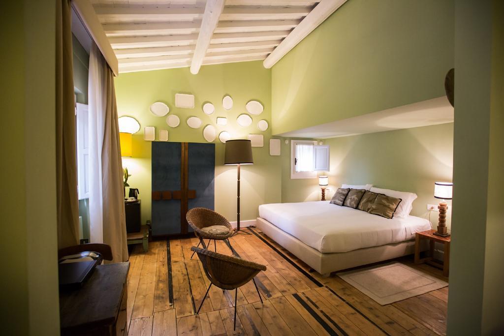 AdAstra Suites Florenţa Cameră foto