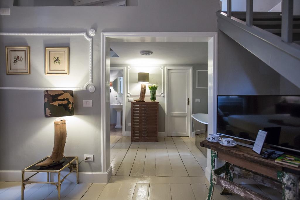 AdAstra Suites Florenţa Cameră foto